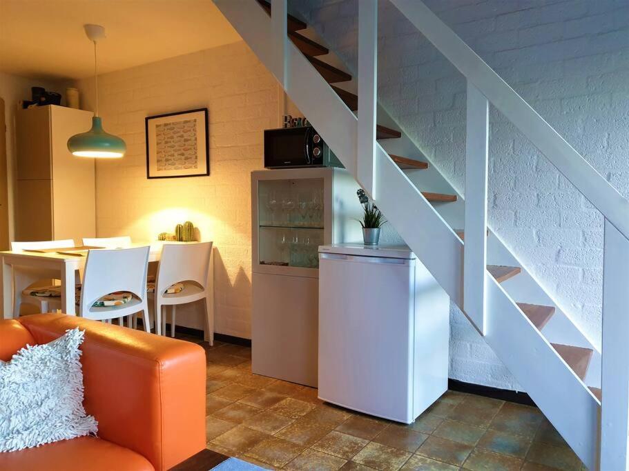 Welkom In Dekreek V59, Dem Freundlichen Ferienhaus Bruinisse Luaran gambar